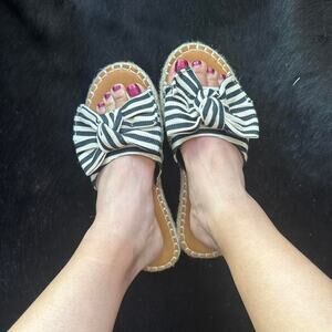 Wee boo Black and white bow striped espadrille sandals with bow size 8